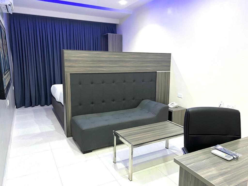 De Rigg Place, Victoria Island Aliayabiagba Luaran gambar